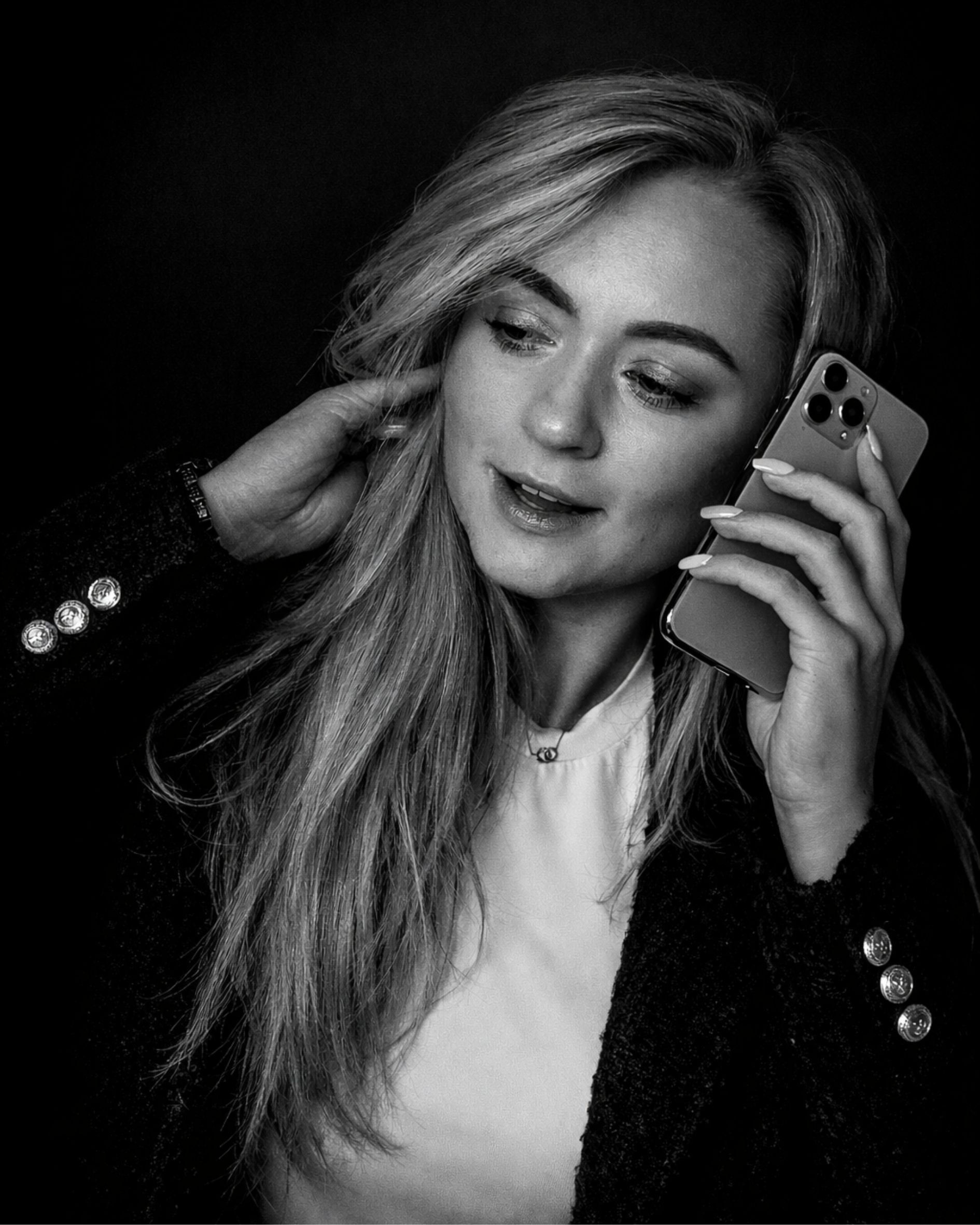 Contact Frens & Brands